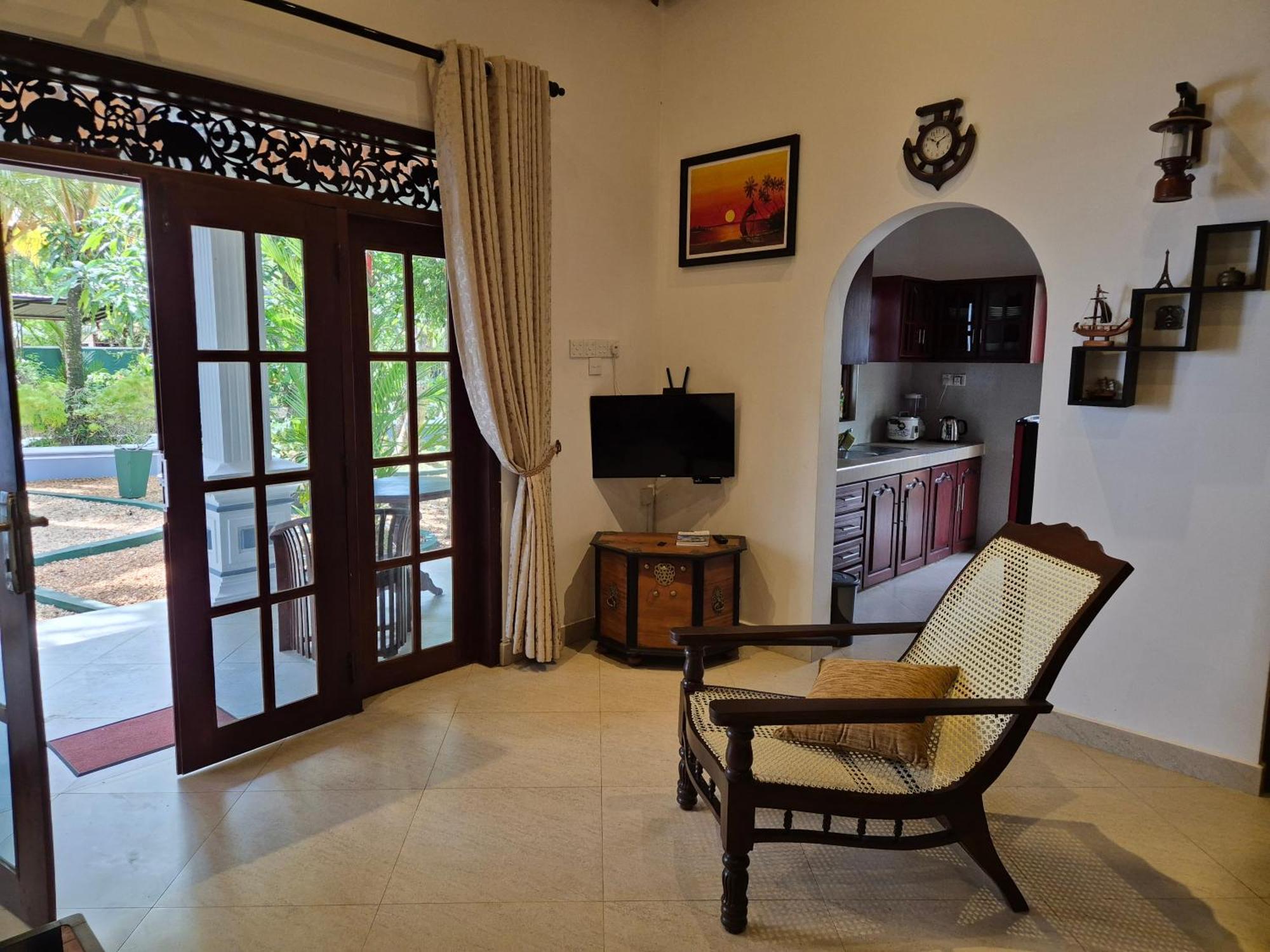 Aliya Lanka Hotel Beruwala Exterior photo