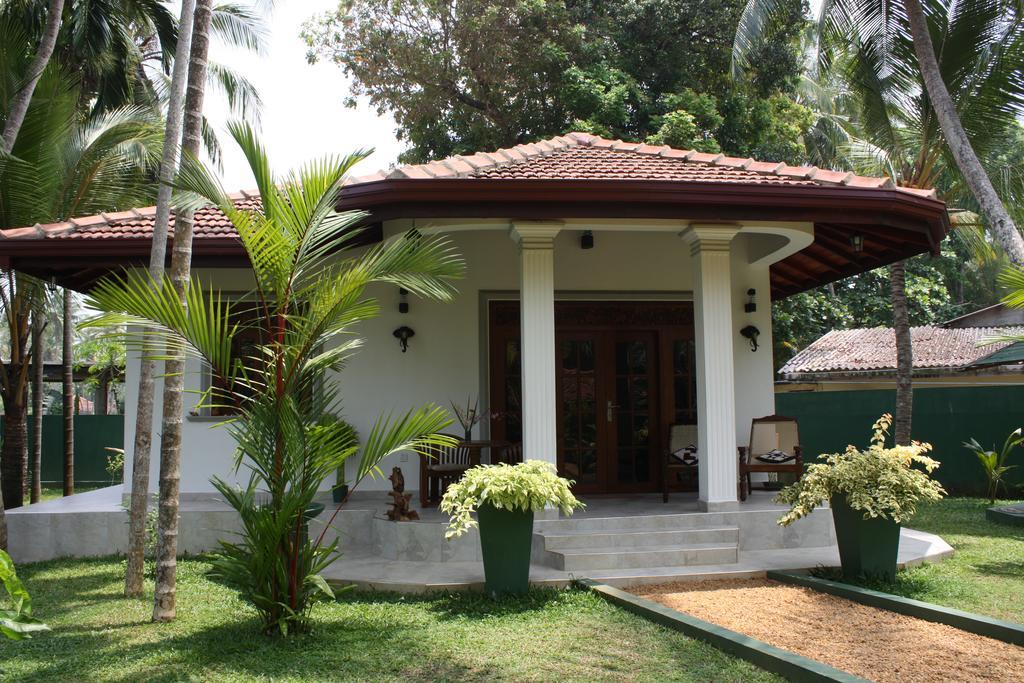 Aliya Lanka Hotel Beruwala Exterior photo